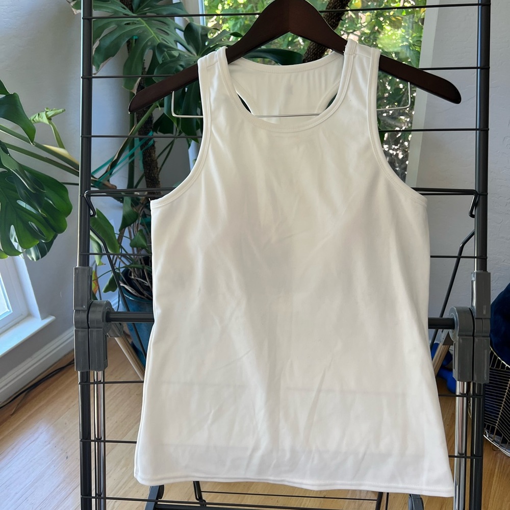 Hurley White Athletic Tank with Built-In Bra - Size M